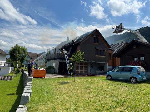 Brand in Wohnhaus