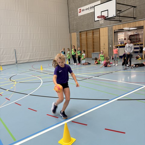 Handball (18).JPEG. Vergrösserte Ansicht