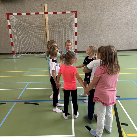 Tanzen (8).JPEG. Vergrösserte Ansicht